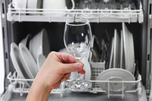 tips om de vaatwasser schoon te houden