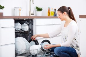 wat-mag-er-in-de-vaatwasser-
